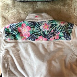 white and floral vineyard vines shep shirt